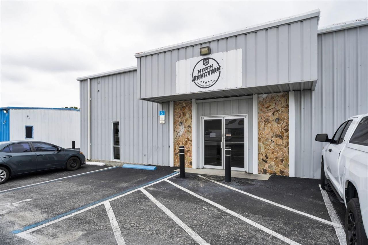 6581 Seminole Boulevard, Seminole, FL 33772 Photo