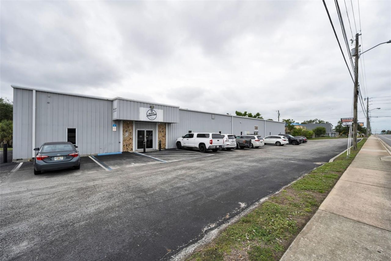 6581 Seminole Boulevard, Seminole, FL 33772 Photo