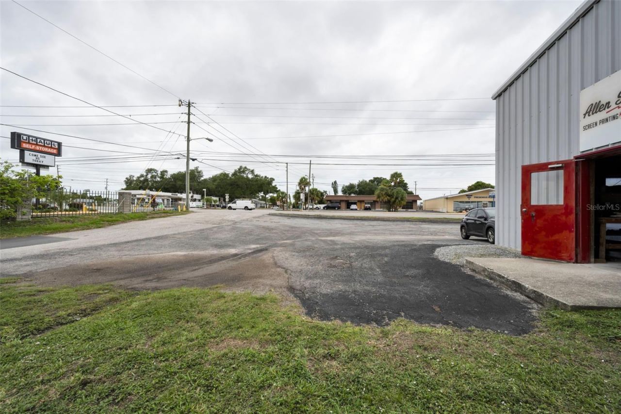 6581 Seminole Boulevard, Seminole, FL 33772 Photo
