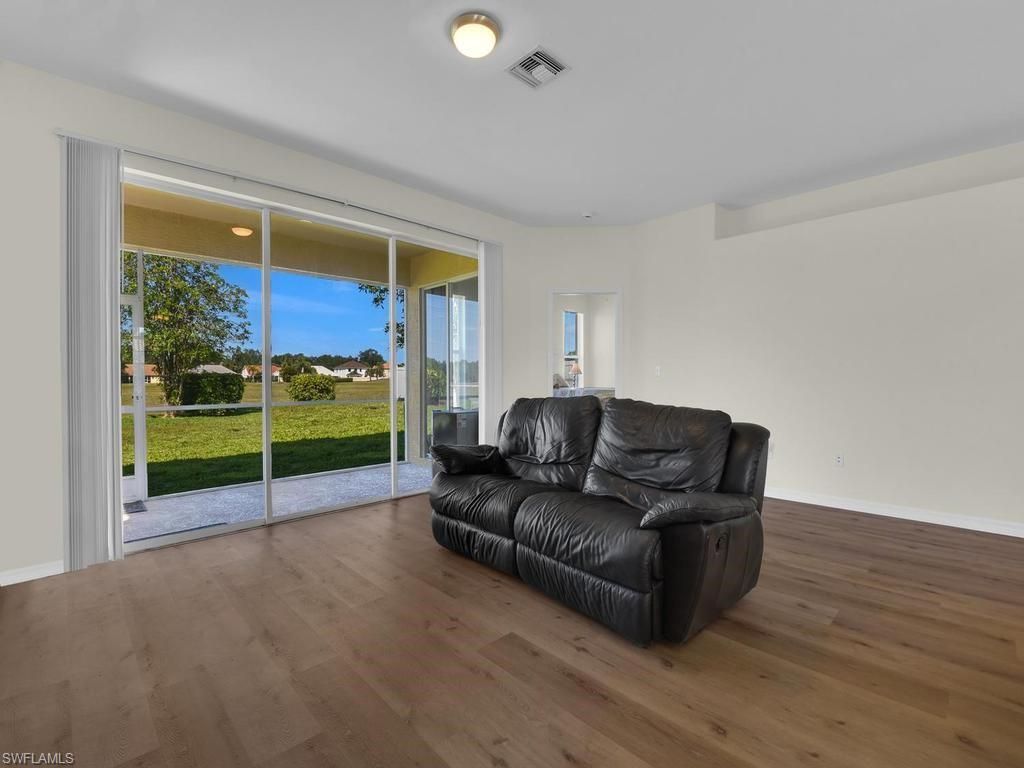 11204 Lakeland Cir, Fort Myers, FL 33913 Photo