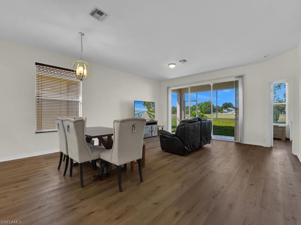 11204 Lakeland Cir, Fort Myers, FL 33913 Photo