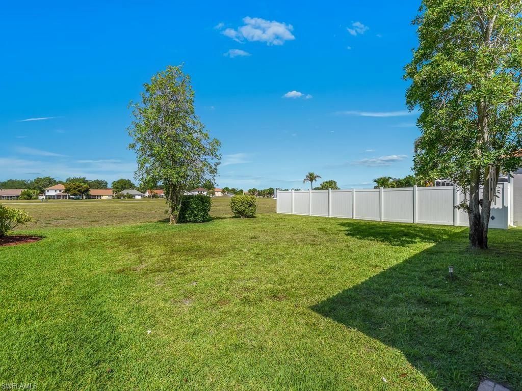 11204 Lakeland Cir, Fort Myers, FL 33913 Photo