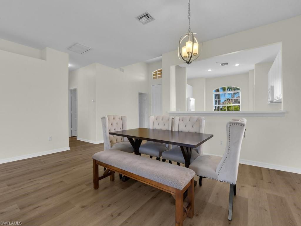 11204 Lakeland Cir, Fort Myers, FL 33913 Photo