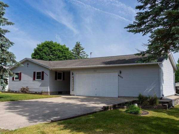 4940 Bayou Drive, Lake, MI 48632