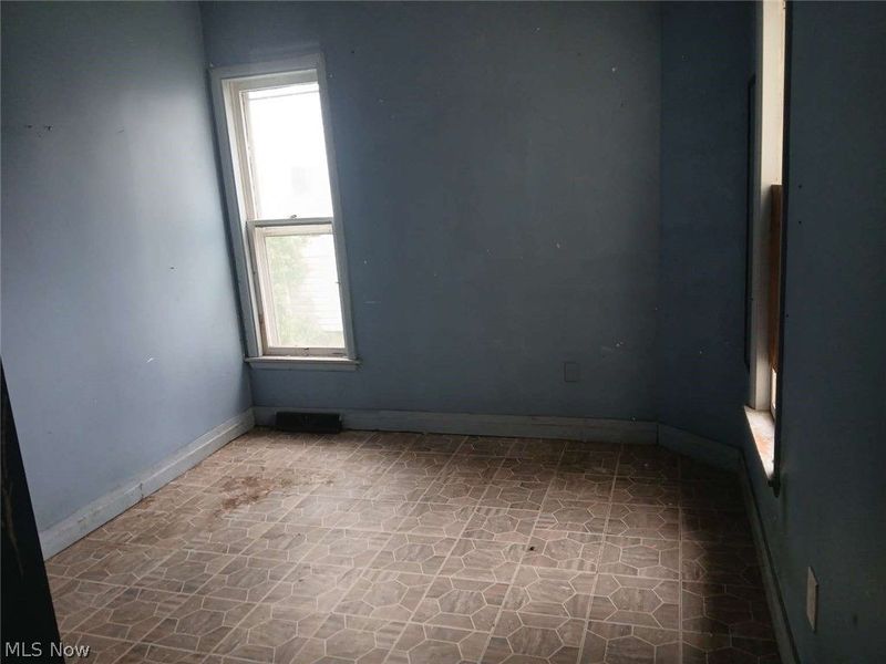 247 Whitney Street, Conneaut, OH 44030 Photo 21