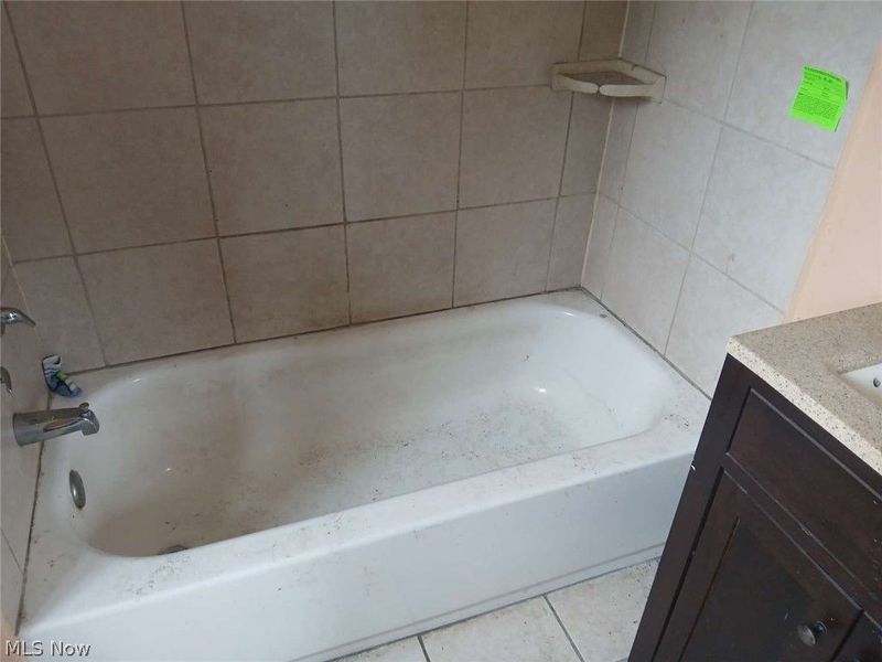 247 Whitney Street, Conneaut, OH 44030 Photo 8