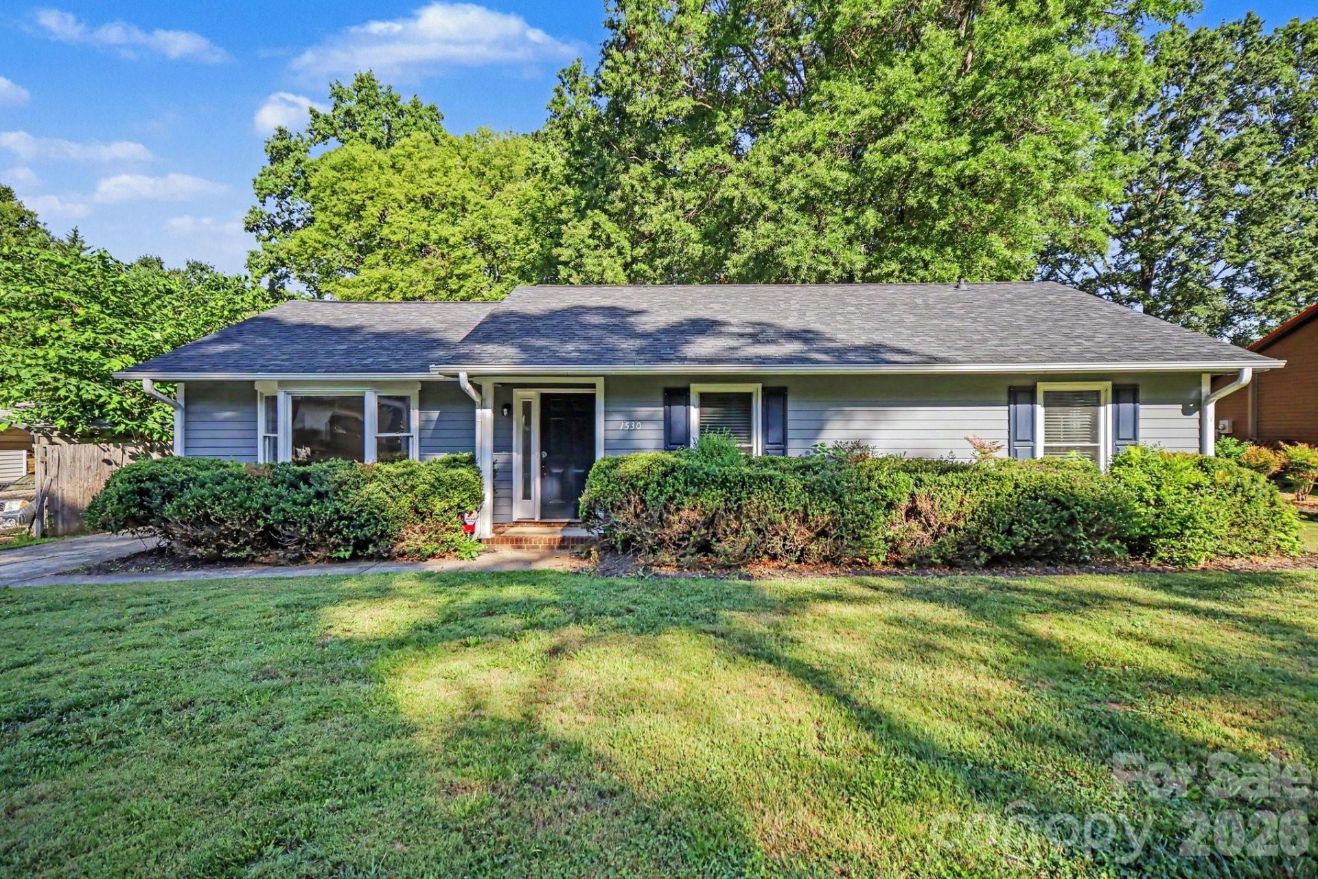 1530 Teddington Drive, Charlotte, NC 28214 Main Photo