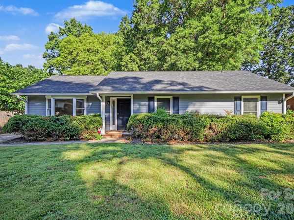 1530 Teddington Drive, Charlotte, NC 28214