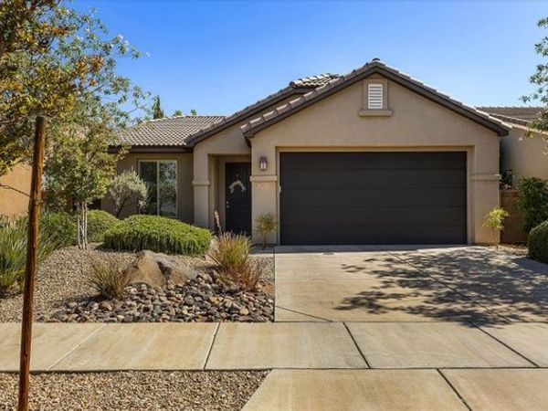 2577 E HILLTOP LEDGE DR , Washington, UT 84780