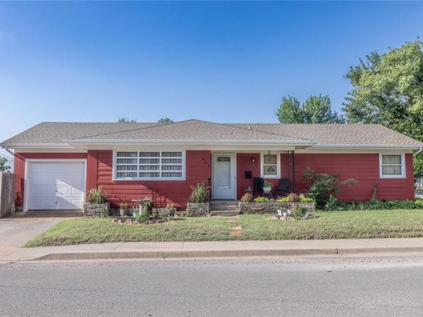 408 E Huber Avenue, Weatherford, OK 73096