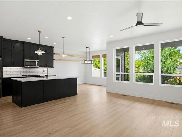 1876 E Knobcone Drive, Meridian, ID 83642