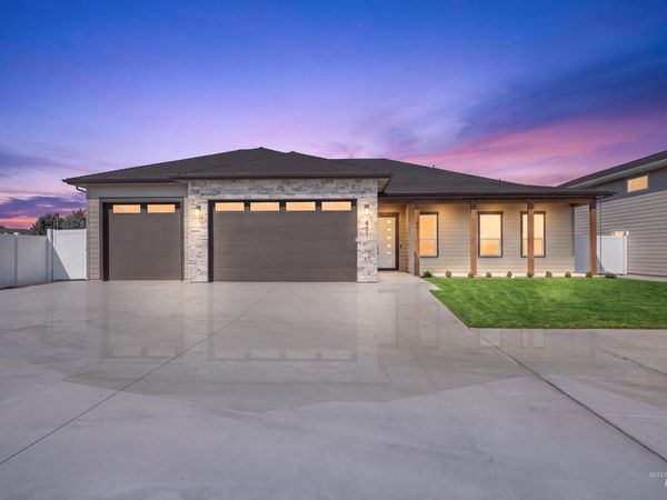 451 W Elaine Ct, Nampa, ID 83686