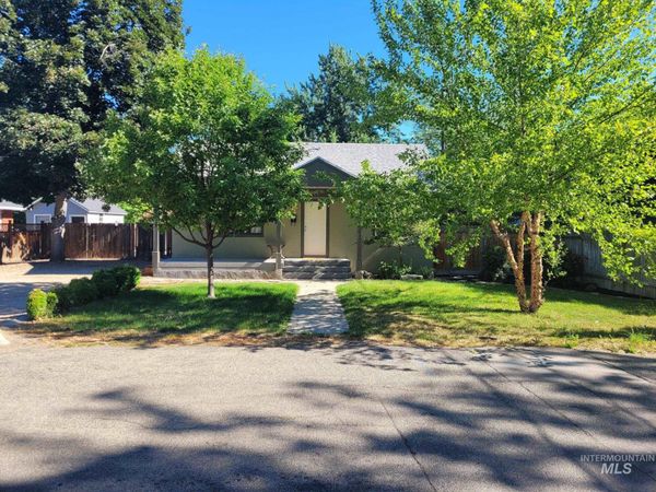 8002 W Holt Street, Boise, ID 83704
