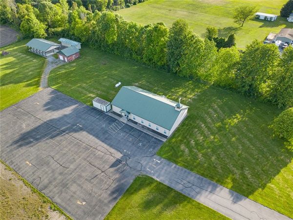 13368 Seneca Street , Savannah, NY 13146