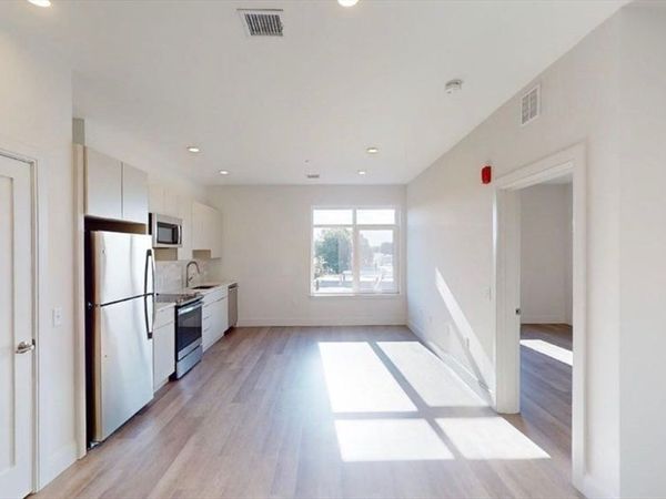 959 Dorchester Ave, Unit 204, Boston, MA 02125