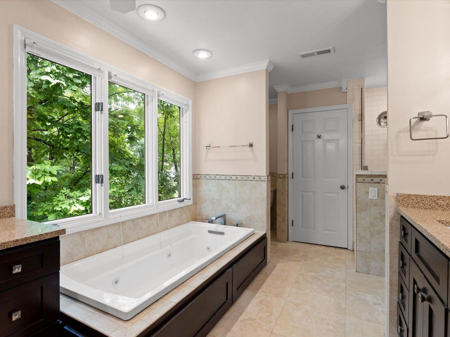 Property Image 86