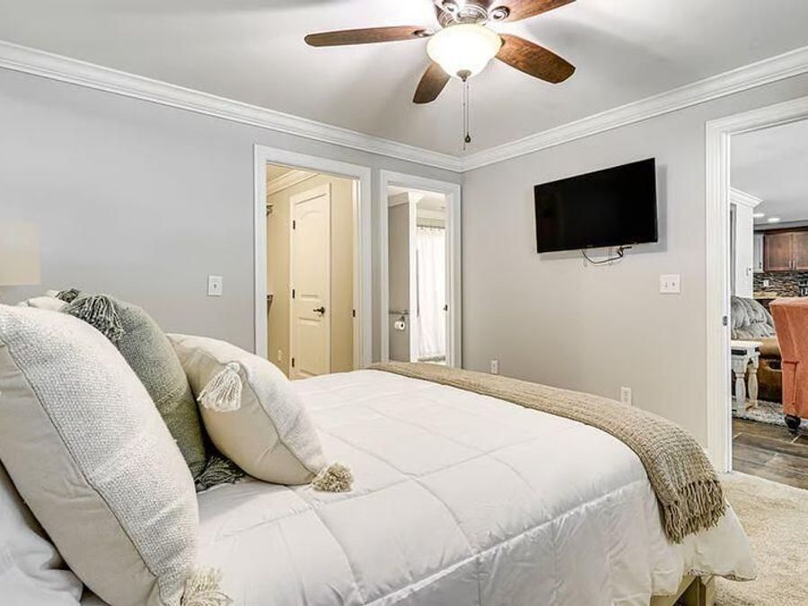 Property Image 84