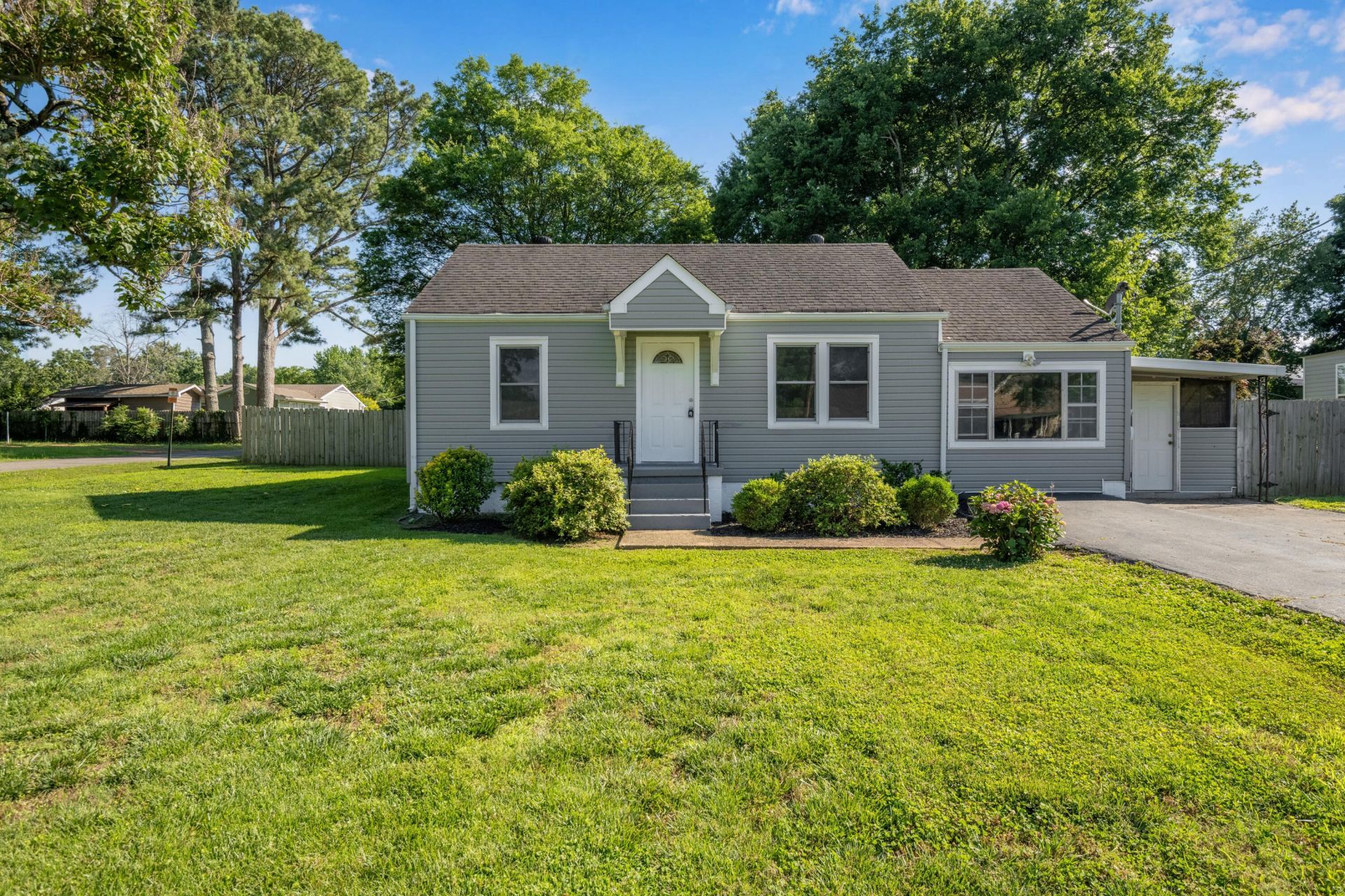 4248 Newport Drive, Chattanooga, TN 37412 Main Photo