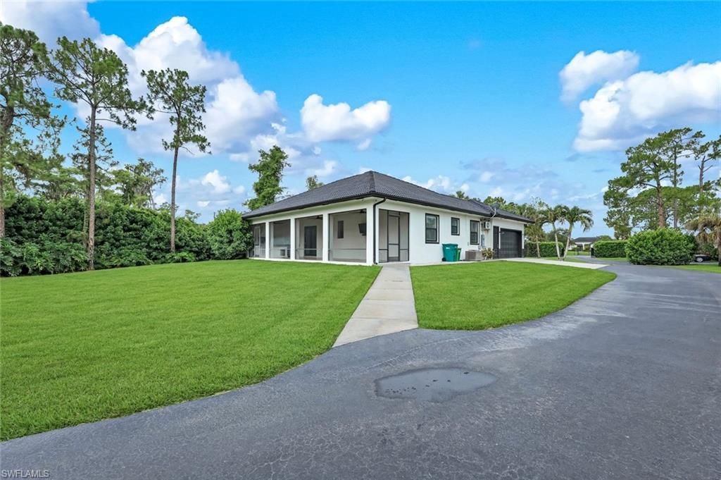 4860 12th St Ne, Naples, FL 34120 Photo
