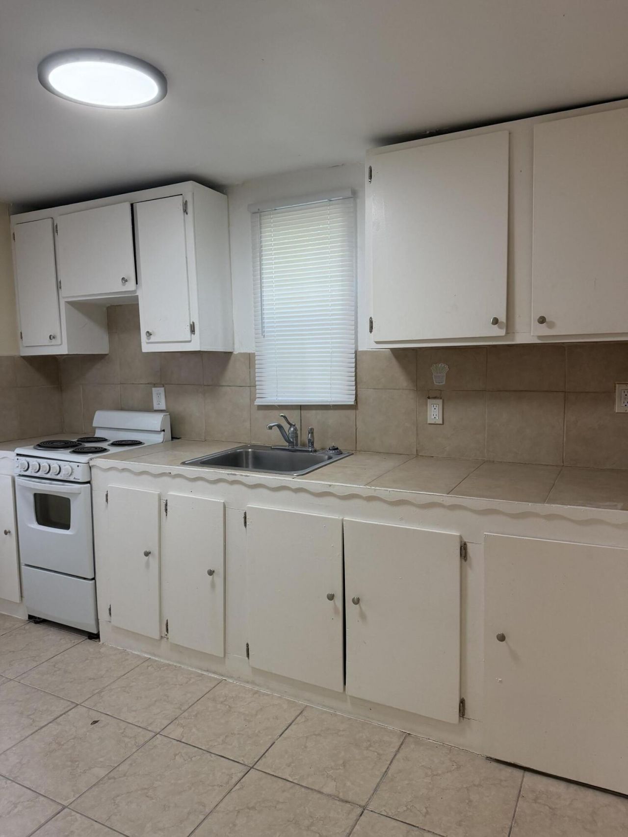 1018 Adams Street, Unit E, West Palm Beach, FL 33407 Photo