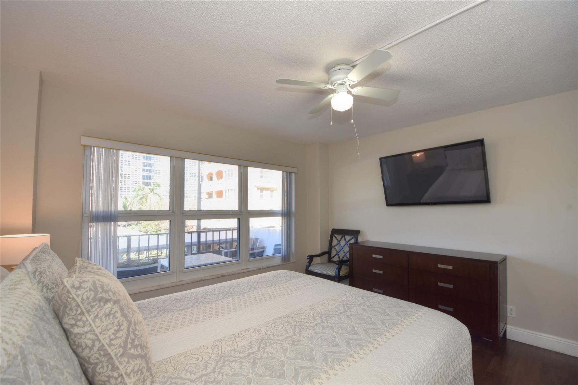 405 N Ocean Boulevard, Unit 207, Pompano Beach, FL 33062 Photo