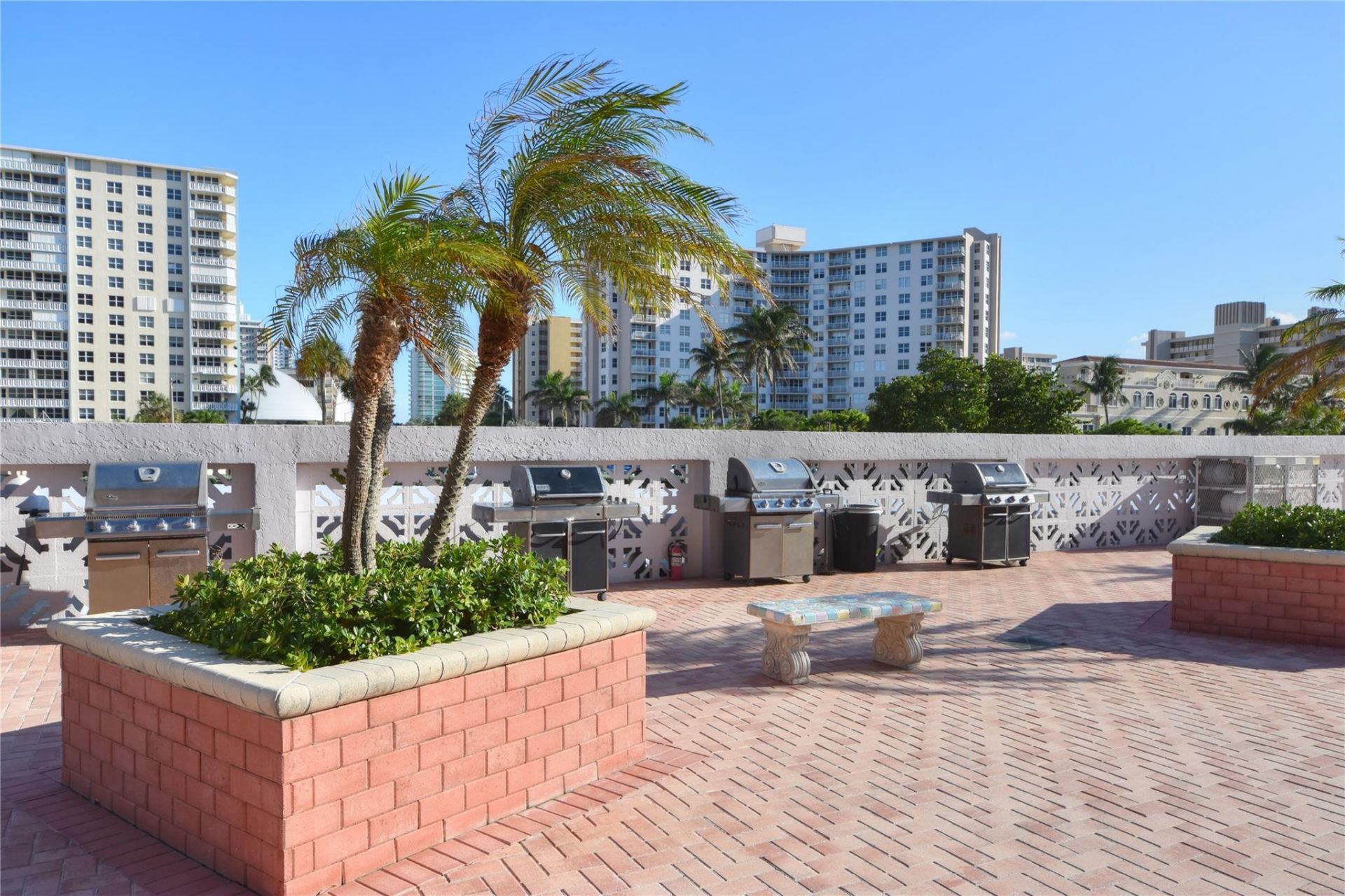 405 N Ocean Boulevard, Unit 207, Pompano Beach, FL 33062 Photo