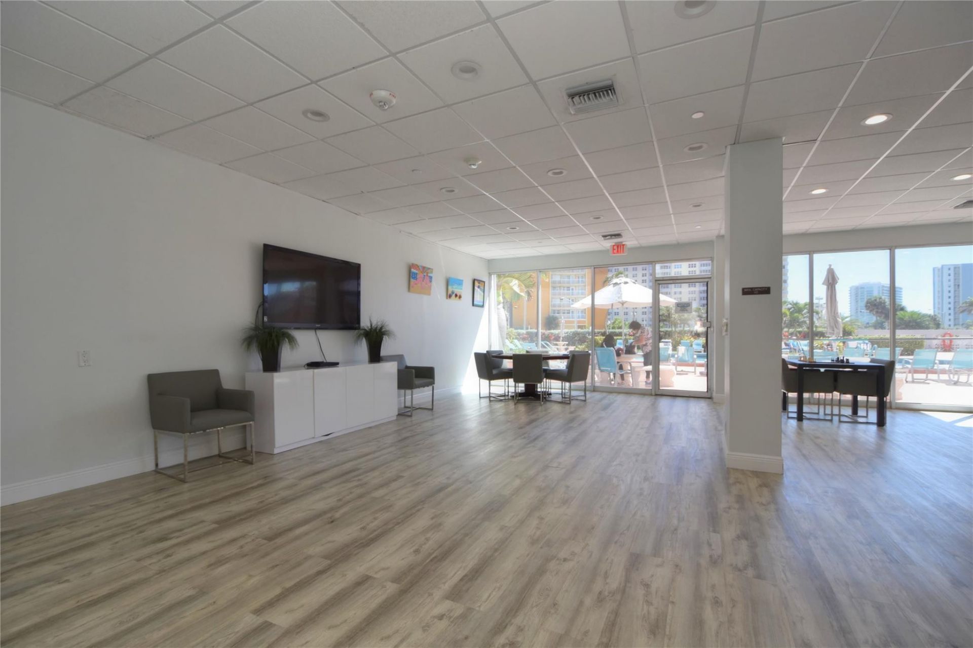 405 N Ocean Boulevard, Unit 207, Pompano Beach, FL 33062 Photo