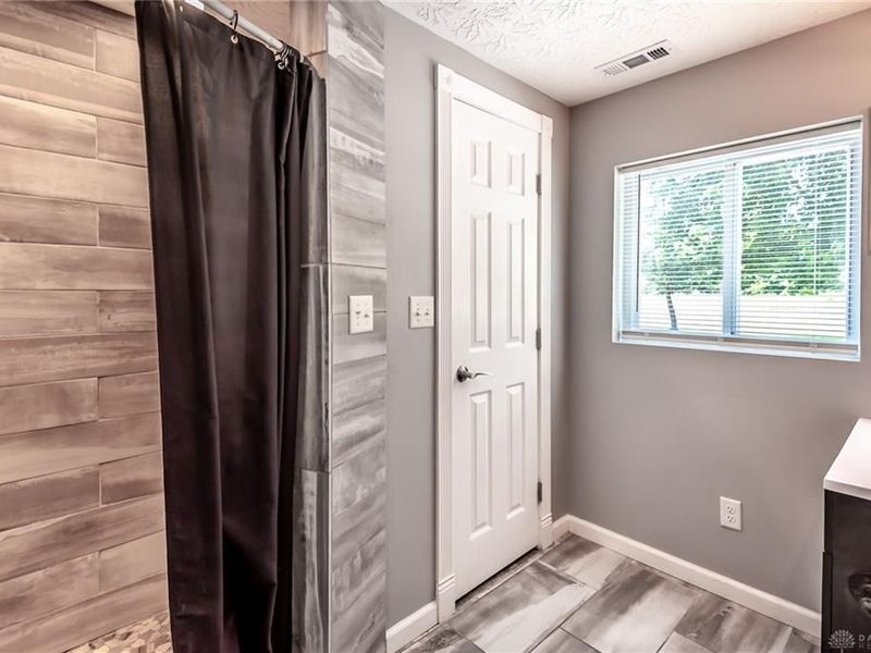 6075 Marathon Edenton Road, Blanchester, OH 45107 Photo 31