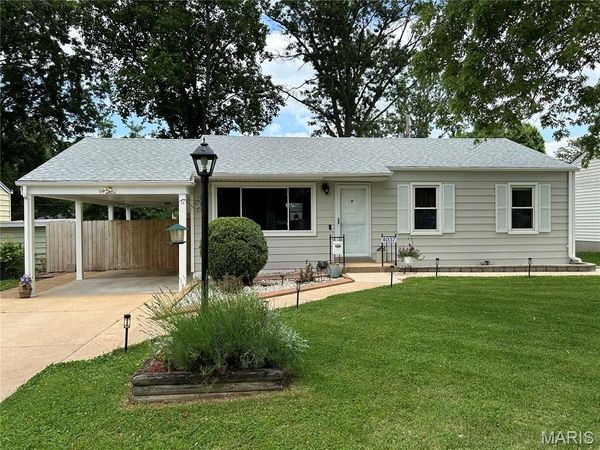 4037 Mount Olive Street , Unincorporated, MO 63125