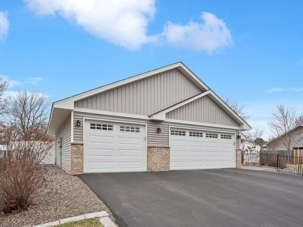 1076 244th Avenue NE, East Bethel, MN 55005