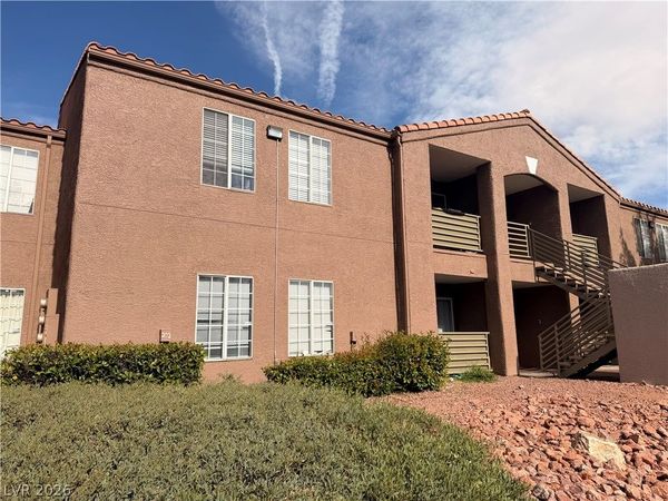 2121 Blue Breeze Drive , Unit 102, Las Vegas, NV 89128