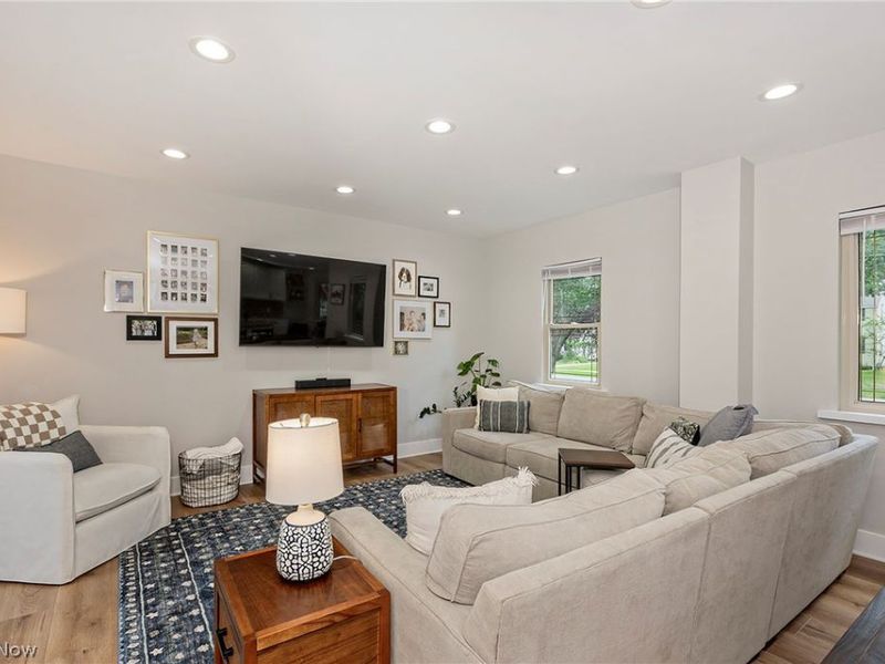 590 Glen Park Drive, Bay Village, OH 44140 Photo 14