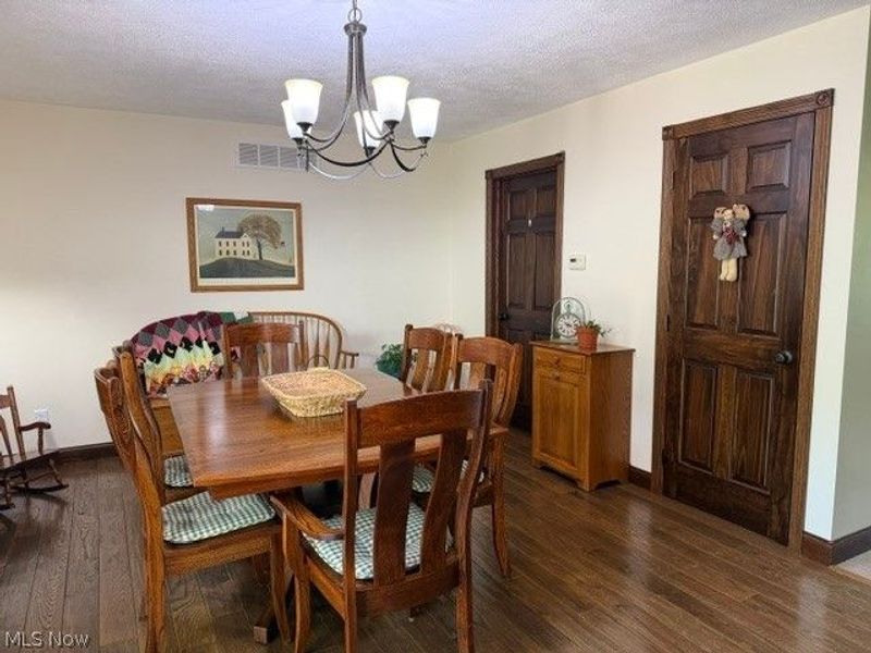 66599 Anna Drive, Saint Clairsville, OH 43950 Photo 15