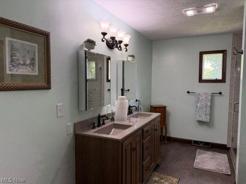 66599 Anna Drive, Saint Clairsville, OH 43950 Photo 23