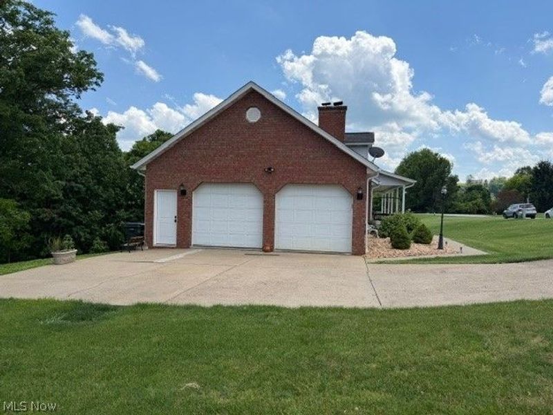 66599 Anna Drive, Saint Clairsville, OH 43950 Photo 9