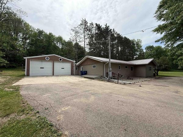 N7794 KOLPACK LANE, Bowler, WI 54416
