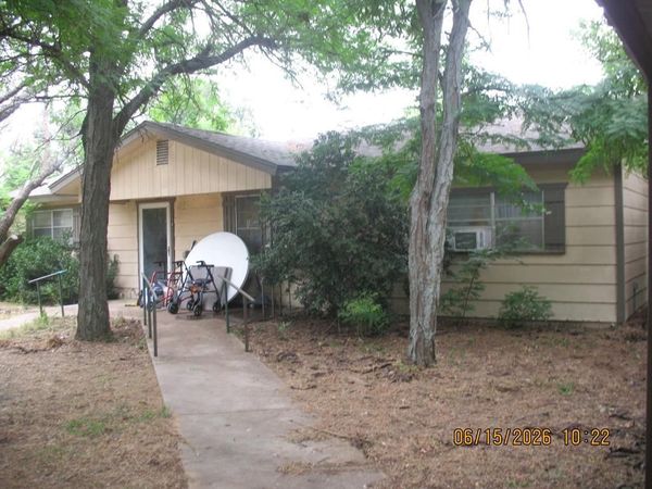 214 Southwest Drive, Clyde, TX 79510
