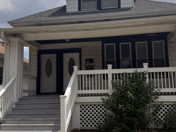 846 Circle Avenue , Unit 1, Forest Park, IL 60130