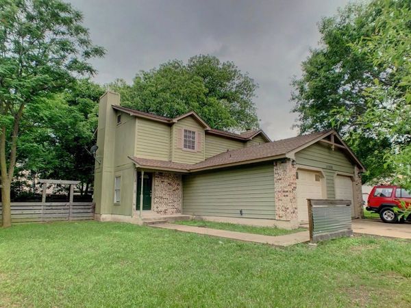 13206 Saxby CT , Unit A, Austin, TX 78729