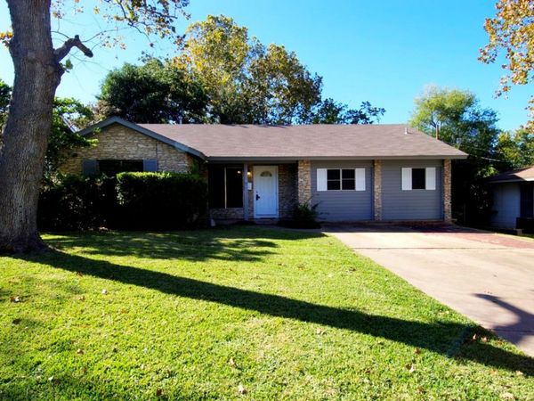 2614 Little John LN , Austin, TX 78704