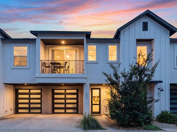 12001 Vista Parke DR, Unit 202, Austin, TX 78726