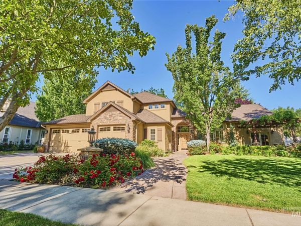 5490 N Beethoven Ave, Meridian, ID 83646