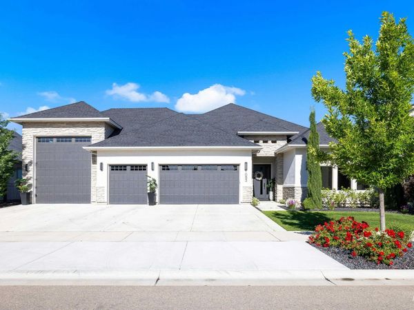 1093 N Morehouse Ave, Eagle, ID 83616