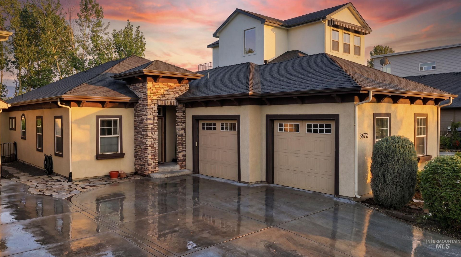 3672 N Willowbar Way, Garden City, ID 83714 Main Photo