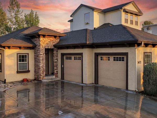 3672 N Willowbar Way, Garden City, ID 83714