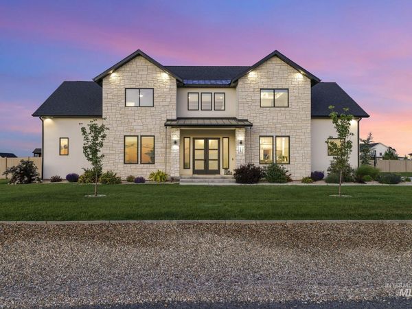 4224 N 2734 E, Twin Falls, ID 83301