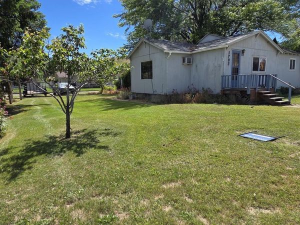 1792 Columbia St, Pomeroy, WA 99347
