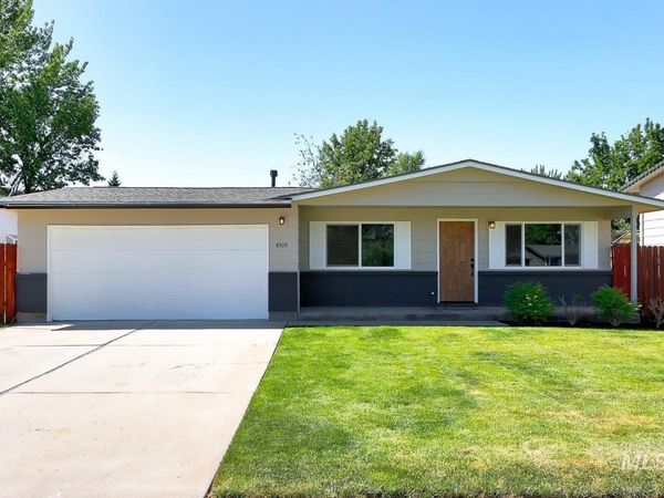 8505 W Canterbury Dr, Boise, ID 83704