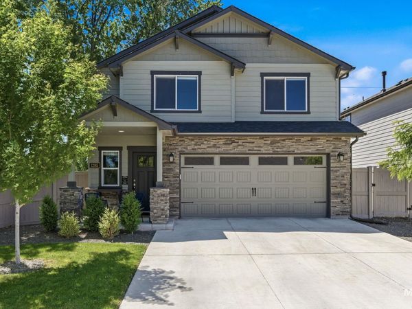 1285 W Santiago St, Meridian, ID 83646