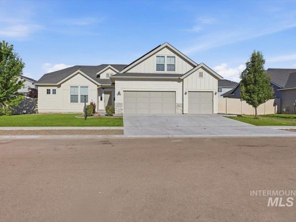 13141 S Coquille River Ave, Nampa, ID 83651